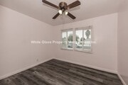 Photo - Charming Riverside 3 Bedroom Home with Spa...