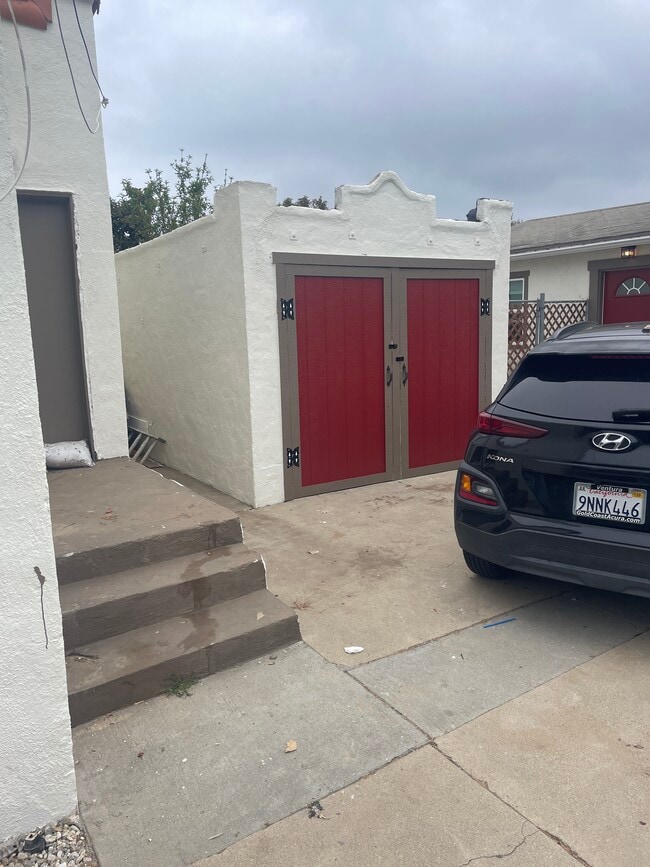 Storage - 287 W Mission Ave Unit A