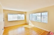 Photo - 380 Pershing Dr