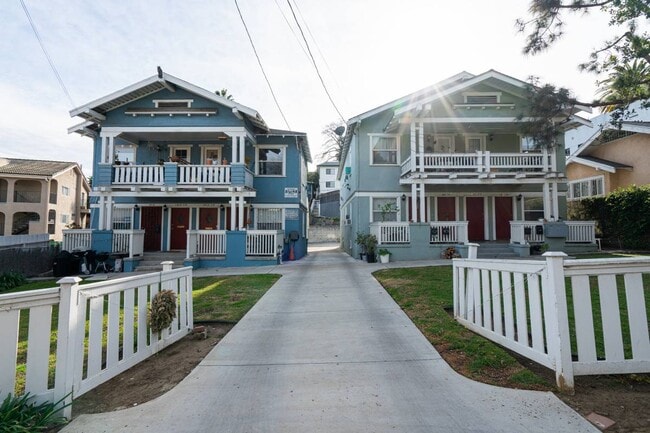 Building Photo - 1818 Santa Ynez St Unit 1818