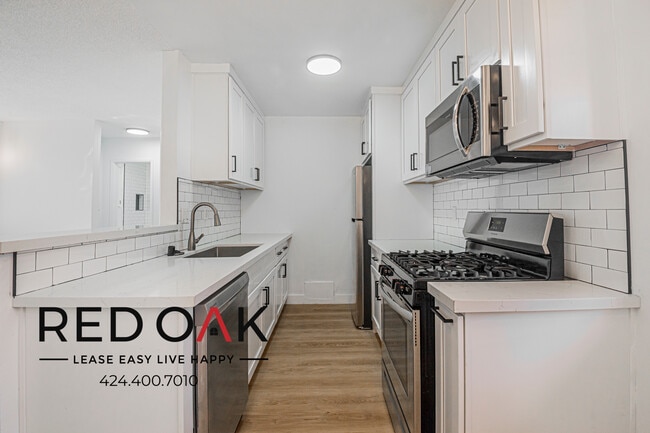 Photo - 2244 S Western Ave Unit 5