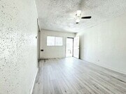 Photo - 8508 1/4 San Pedro Street Condo