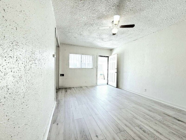 Photo - 8508 1/4 San Pedro Street