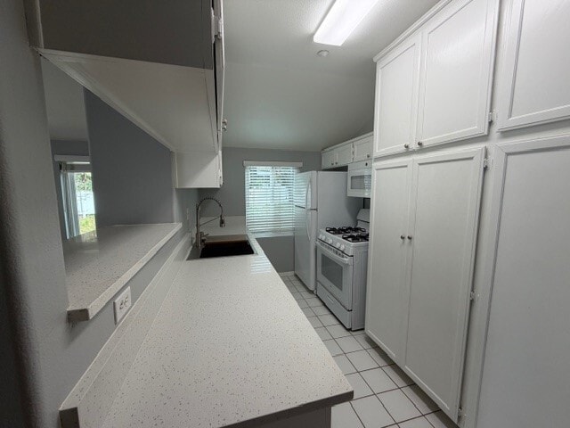 Building Photo - 3709 Las Flores Canyon Rd Unit D