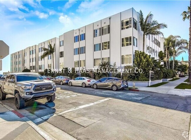 Building Photo - 1250 E Ocean Blvd Unit #201 Rental