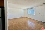 Photo - 207 E Ave 39
