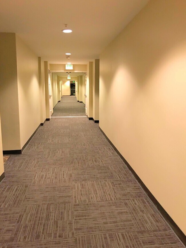 Photo - 6400 Crescent Prk E Unit 205