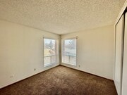 Photo - Spacious Upstairs 2 bedroom in Allied Gardens!