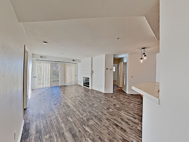 Photo - Spacious 2-Bedroom, 2-Bathroom Condo for Rent – Scripps Highlands Unit 21