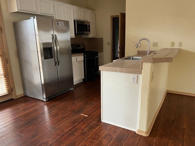 Photo - Spacious 3 Bedroom Home