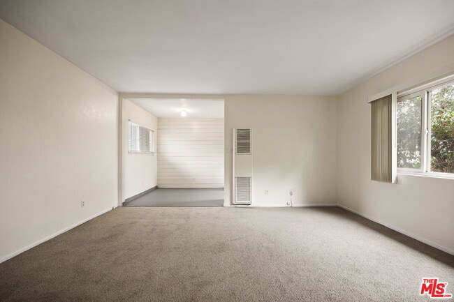 Photo - 161 W Channel Rd Unit 5