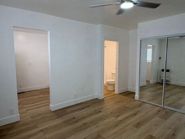 Photo - 1131 E Washington Blvd