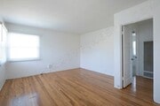 Photo - *OPEN HOUSE: 5/31 3-4PM*  Bright 2 BR in P... Unit 2073