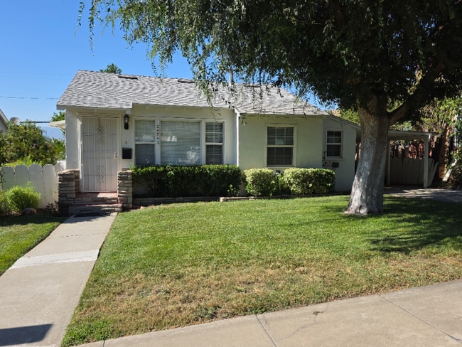 Building Photo - 24542 San Marcos Dr Rental