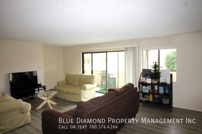 Building Photo - 2625 Pirineos Way Unit 229