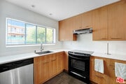 Photo - 645 Westmount Dr Condo Unit 211