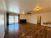 Photo - 1525 W Houston Ave