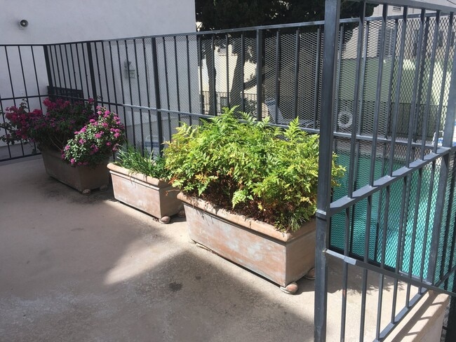 Photo - 2055 Rodney Dr Unit 108