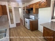 Photo - 132 N Mardina St