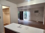 Photo - 6416 Woodley Ave Apartment Unit 4