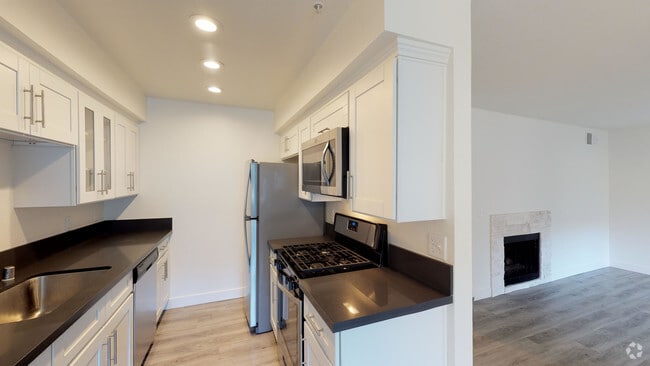 2BR, 2BA-Kitchen - Cynthia Gardens