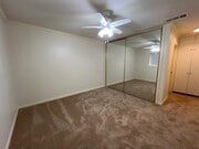 Photo - 625 E Cypress Ave Unit B