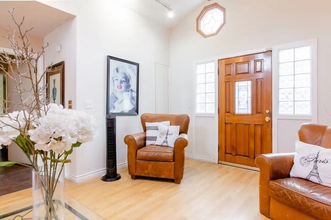 Photo - 0948 Hillrose St