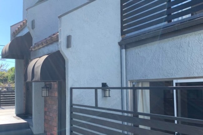 Photo - 11610 Moorpark St