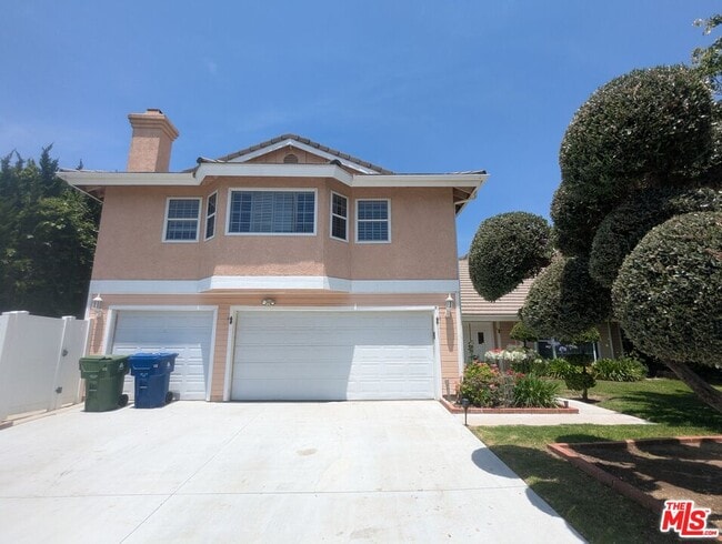 Photo - 19021 Kilfinan St House