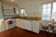 Photo - Kensington: Renovated Spacious Residence: ... Apartment Unit 4150 Monroe- 4148-1/2