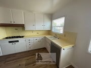 Photo - 1440 E Rose Ave