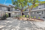 Courtyard - Baldwin Hills Apartments