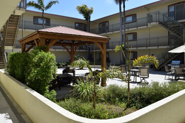 Photo - 403 Indiana St