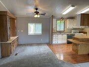 Photo - 1822 Seco Glen House