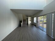 Photo - 450 N Van Ness Ave