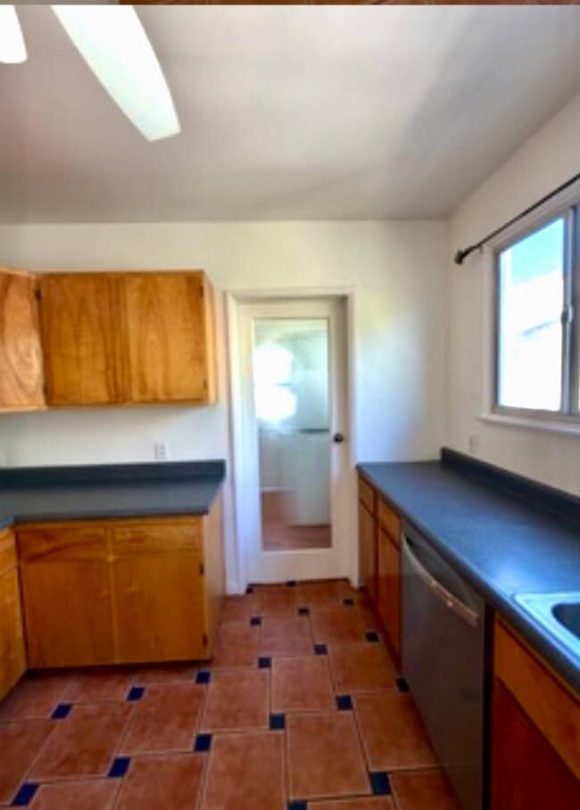 Photo - 6089 Cashio St Unit Top Floor