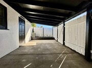 Photo - 919 E Grand Ave