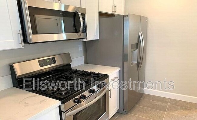 Photo - 1631 Brookes Ave