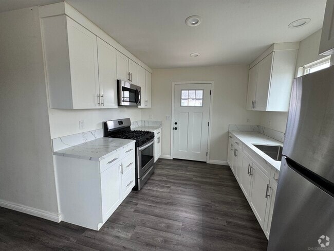Building Photo - 8925 Cottonwood Ave Rental