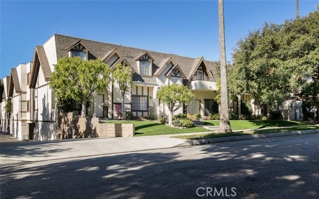 Building Photo - 511 S El Molino Ave