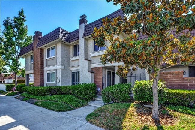 Building Photo - 11263 Knott Ave Rental