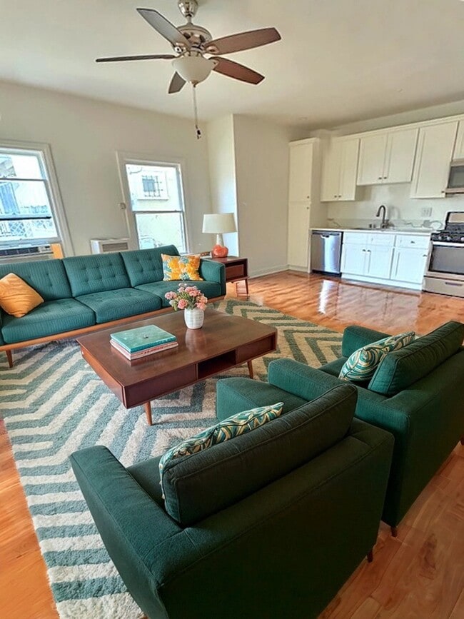 Photo - 1526 6th Ave Unit 4