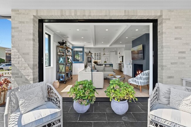 Photo - 201 Opal Ave