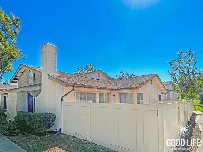 Building Photo - 2B/2BA in the Westwood Community of Rancho Bernardo featuring Air Conditioning and 2-car detached...