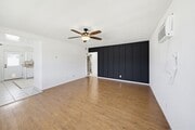 Photo - WILLIAMS ST Unit 718 - B