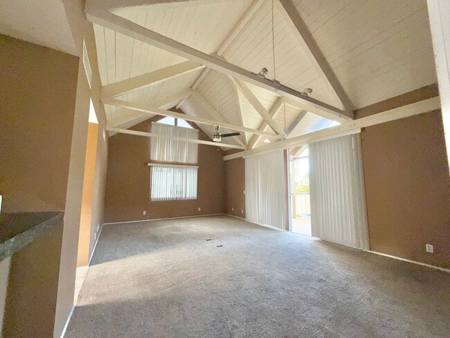 Building Photo - 78255 Cabrillo Ln Unit 116