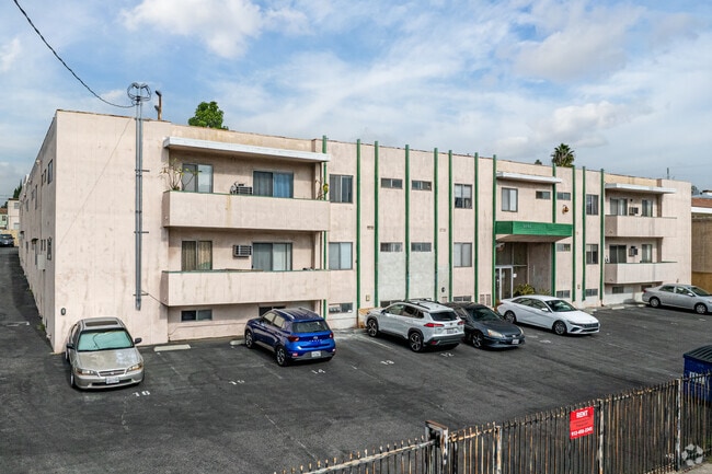 Building Photo - Crest View Apartments