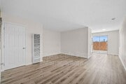 Photo - 455 Del Mar Ct Townhome