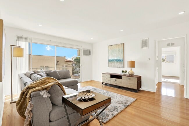 Wooster Square - Wooster Square Apartments
