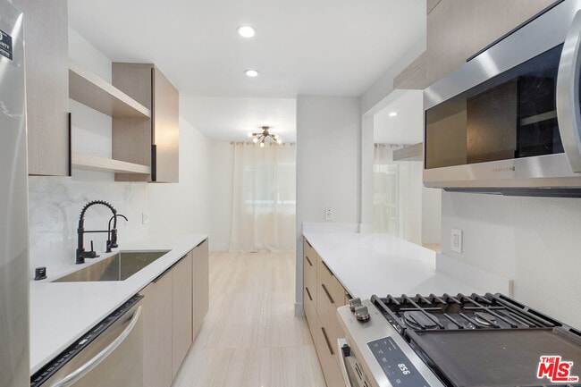 Photo - 3380 Vinton Ave Unit 106